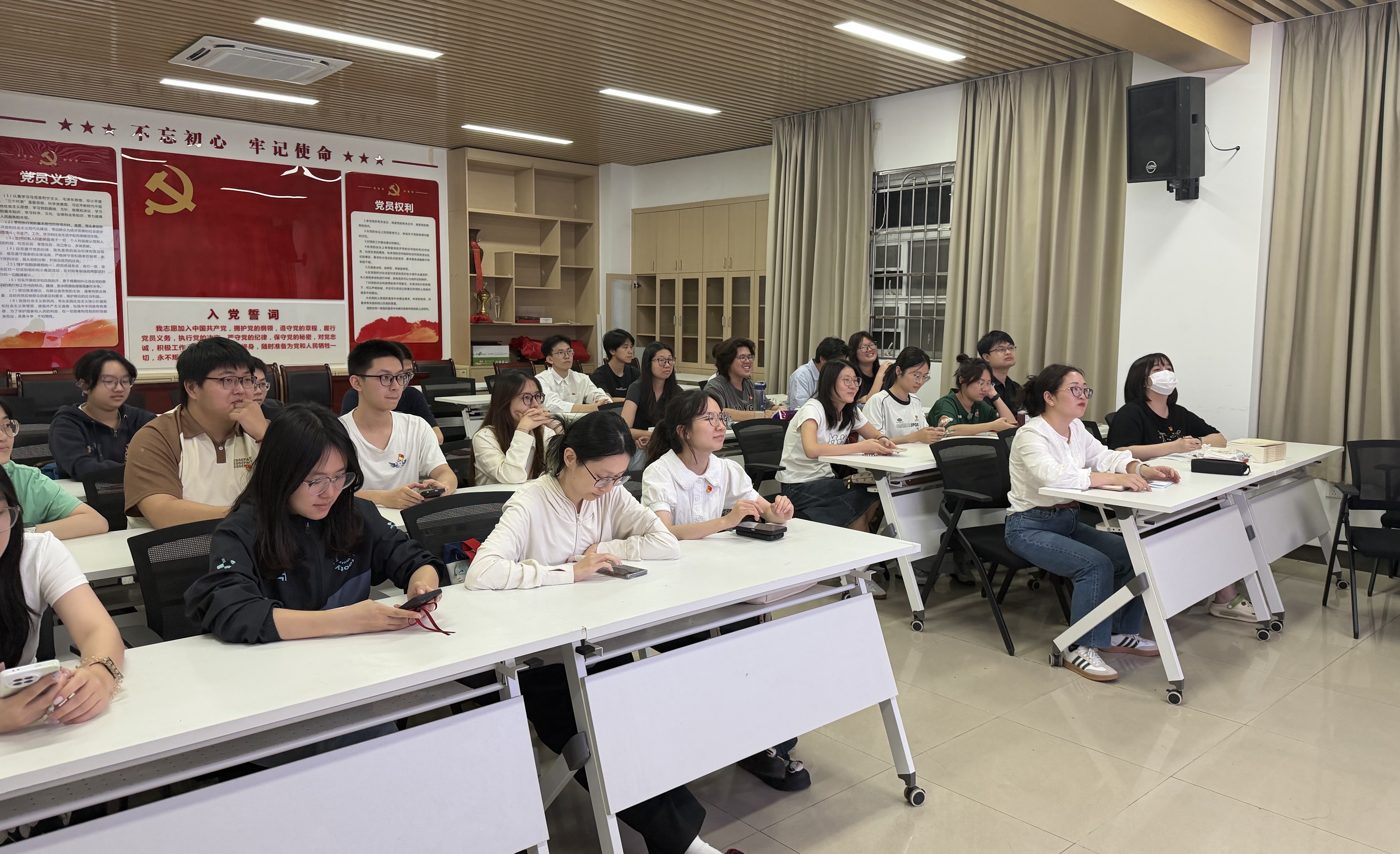 图2.jpg