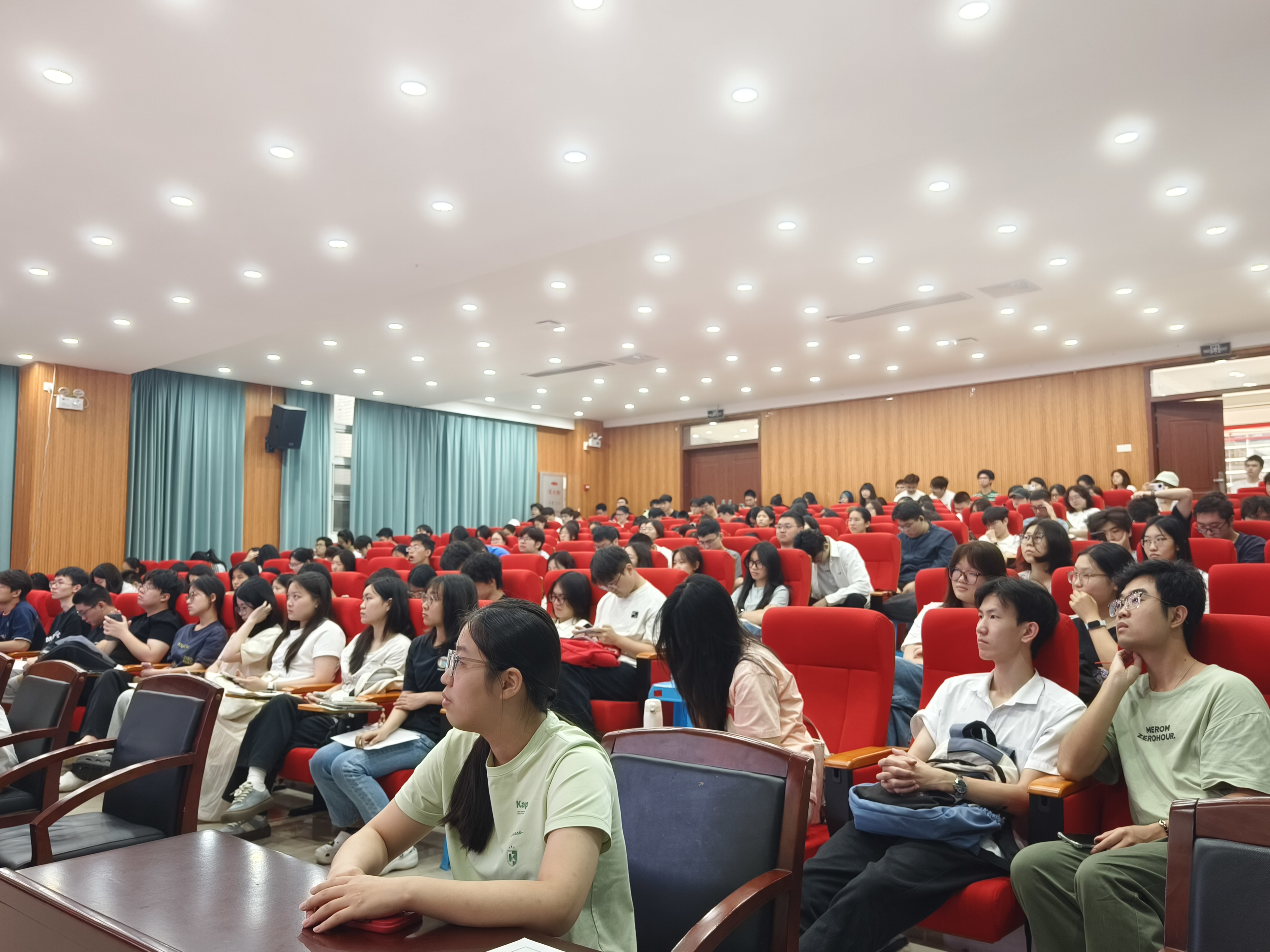 图12.jpg 图12.jpg